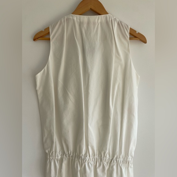 Marni White Cotton Sleeveless Peplum Hem Ruffled Blouse with Black Bow Size 44/8 - Picture 6 of 8